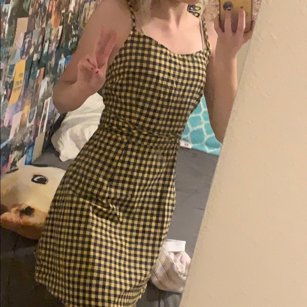 Really cute yellow flannel dress!